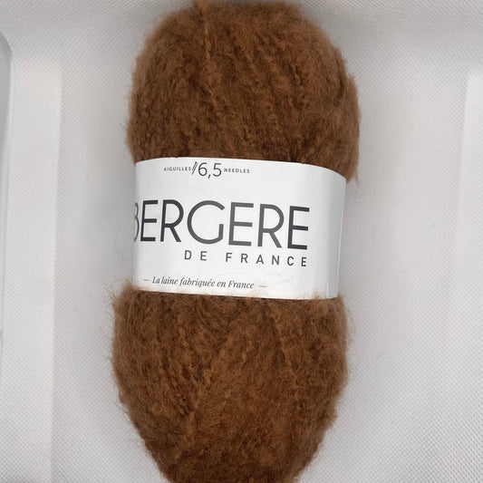 Polette Noisette Bergère de France